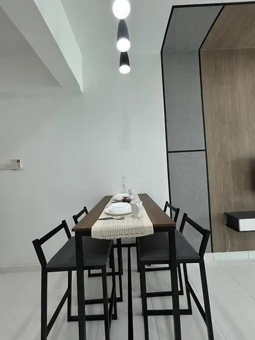 Mount Austin #Akademik Suite Premium Style 1-2Pax Johor Bahru