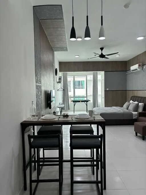 Mount Austin #Akademik Suite Premium Style 1-2Pax Johor Bahru Ma­lay­sia